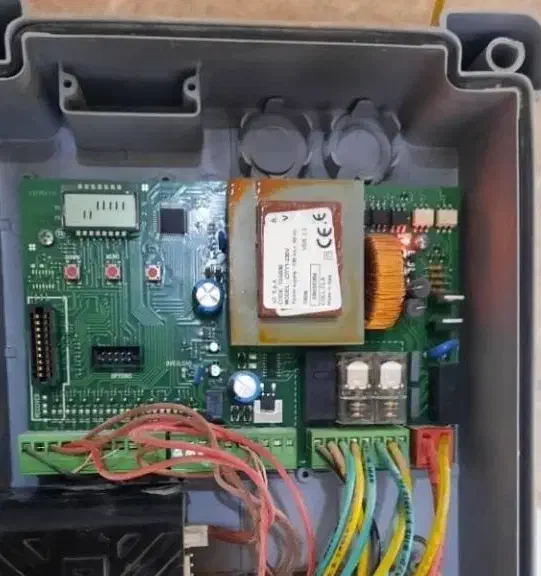 تعمیرجک پارکینگ تعمیرات کرکره جک درب برقی پارکینگ|خدمات پیشه و مهارت|کرج, گوهردشت|دیوار