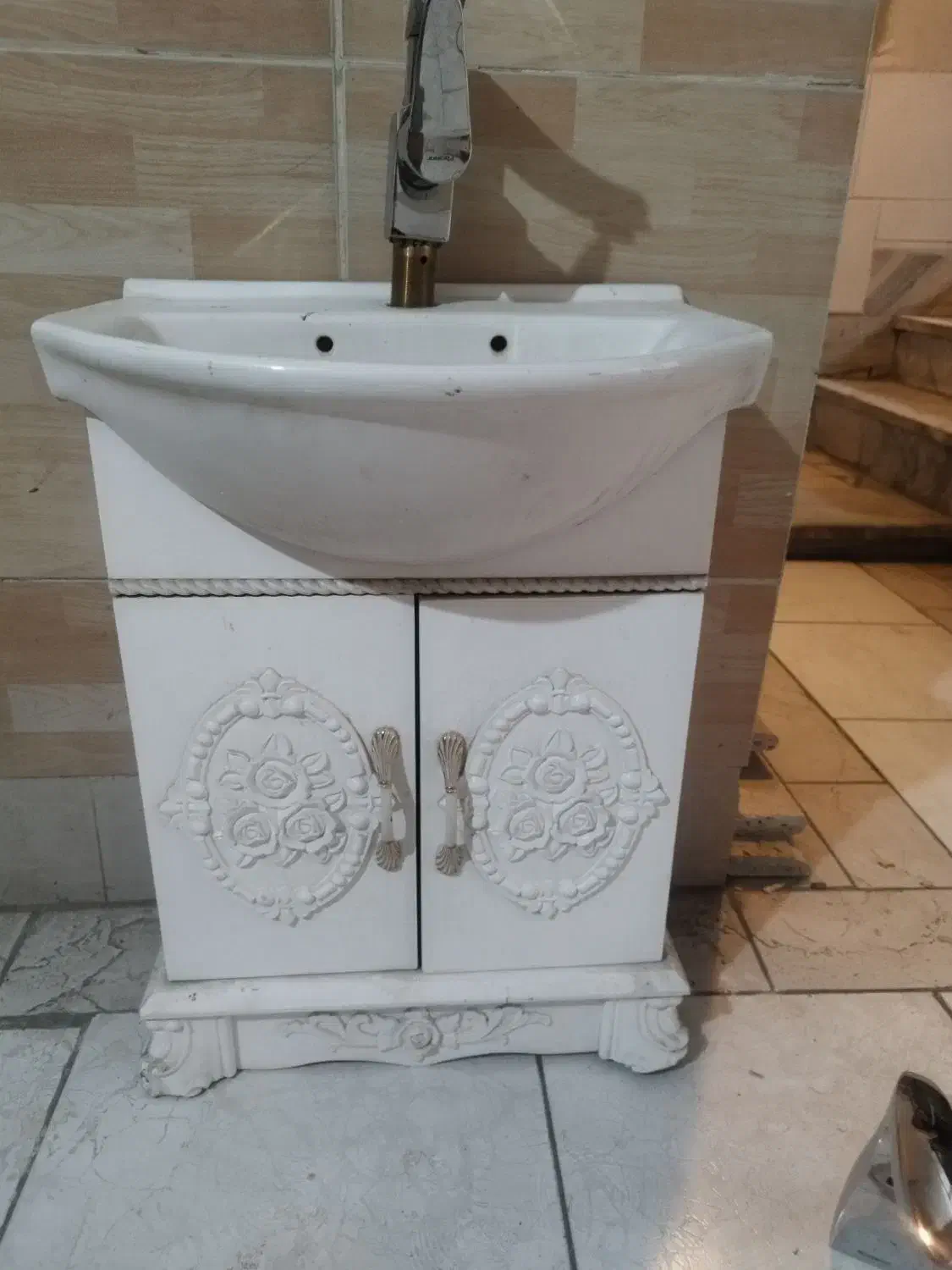 روشویی کابینتی pvcدیواری با شیر اهرمی نو|لوازم سرویس بهداشتی|تهران, افسریه جنوبی|دیوار