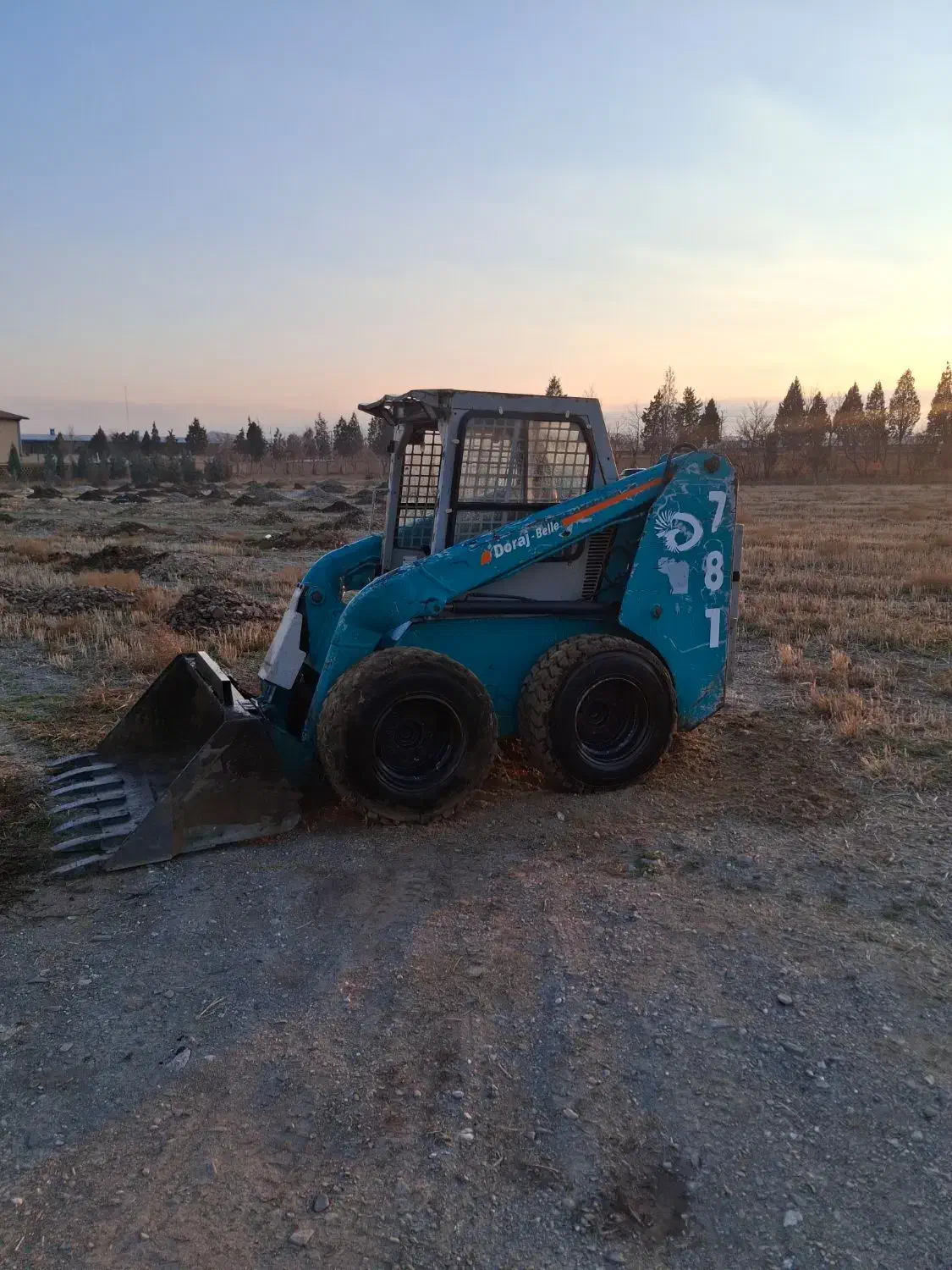 اجاره توماس بابکت خاکبرداری مینی لودر بیل بکهو|خدمات حمل و نقل|مشهد, شهید بصیر|دیوار