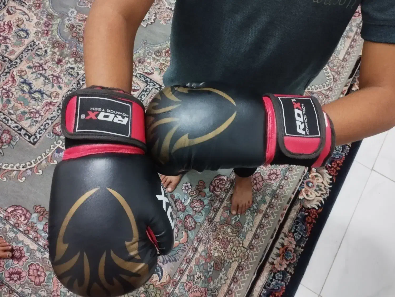 دستکش بوکس اصلی|تجهیزات ورزشی|مشهد, مهدی آباد|دیوار