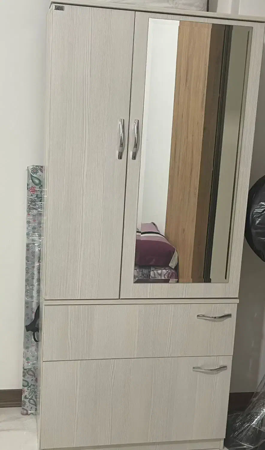 جاکفشی .میز تحریر.اباژور. صندلی چرخشی|جاکفشی، کمد، دراور|قدس, شهرک فرزان|دیوار