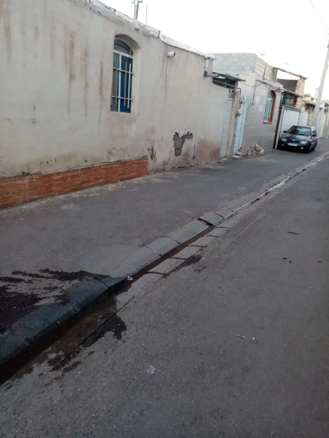 ساختمان های فروشی با متراژ های متفاوت درشریف اباد|فروش خانه و ویلا|محمدیه-قزوین, |دیوار