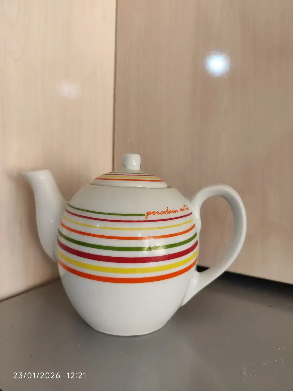 قوری سالم|قوری، کتری، قهوهساز دستی|شاهینشهر, فردوسی|دیوار