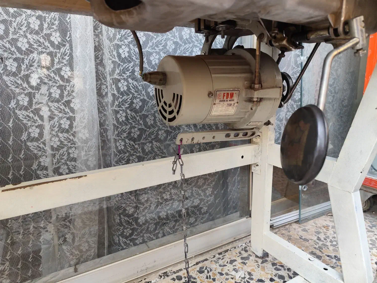 چرخ خیاطی صنعتی راسته دوز مارک یاماتا ژاپنی|چرخ خیاطی و ریسندگی|خمینیشهر, |دیوار