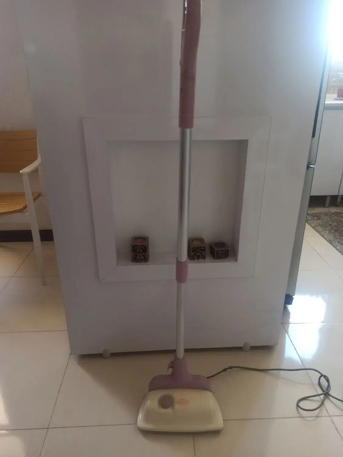 بخارشوی برقی (تی وزمین شوی)|جاروبرقی، جارو شارژی، بخارشو|اصفهان, شهرک کاوه|دیوار