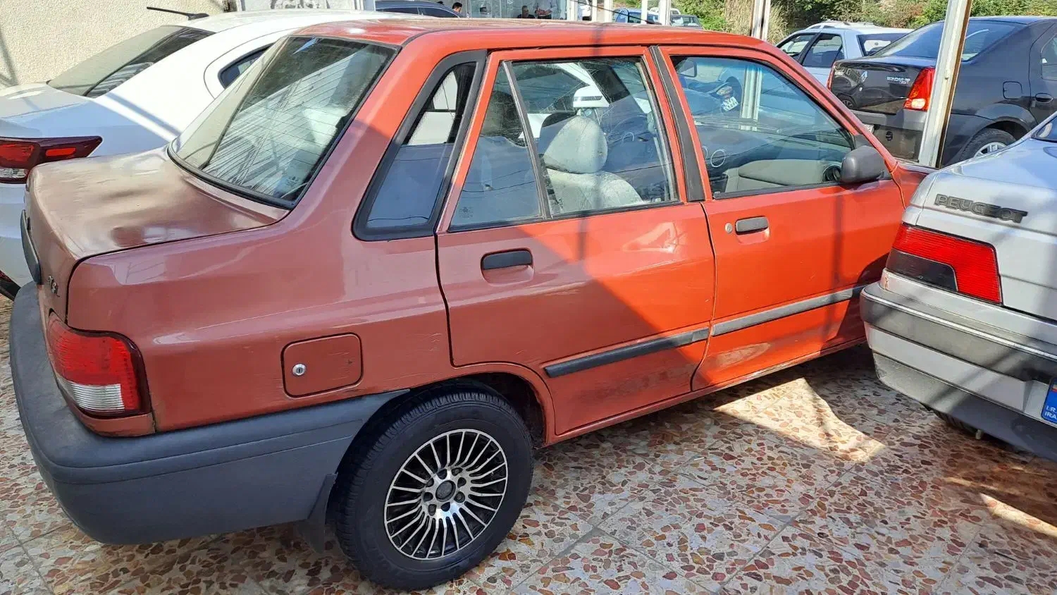 ۱۳۱ مدل ۹۰ دوگانه سوز|خودرو سواری و وانت|آستانه اشرفیه, |دیوار