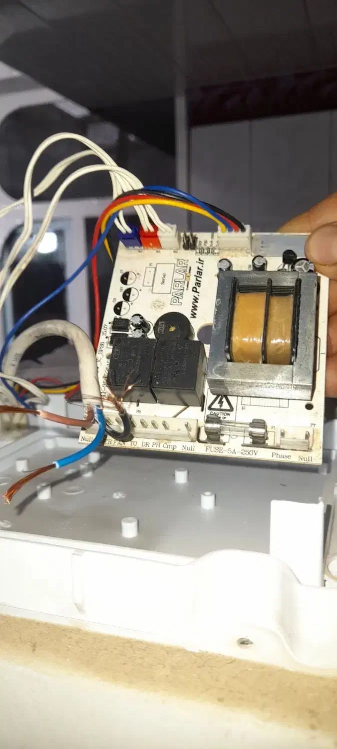 تعمیرات یخچال وفریزروبخاری|خدمات پیشه و مهارت|لردگان, |دیوار