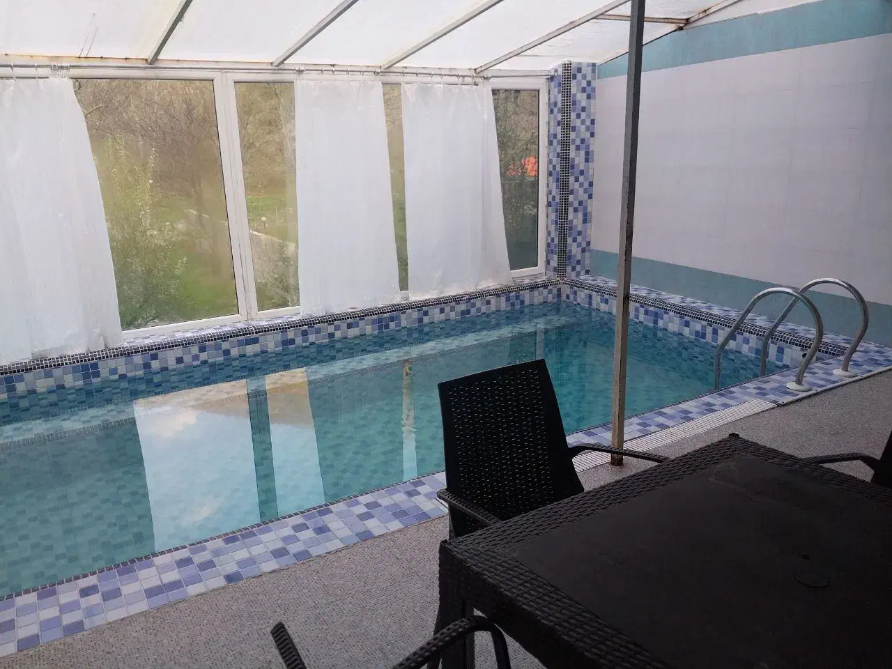 اجاره وبلا باغ استخردار(سرپوشیده و گرم) در کلیبر|اجارهٔ کوتاه‌مدت ویلا و باغ|کلیبر, |دیوار