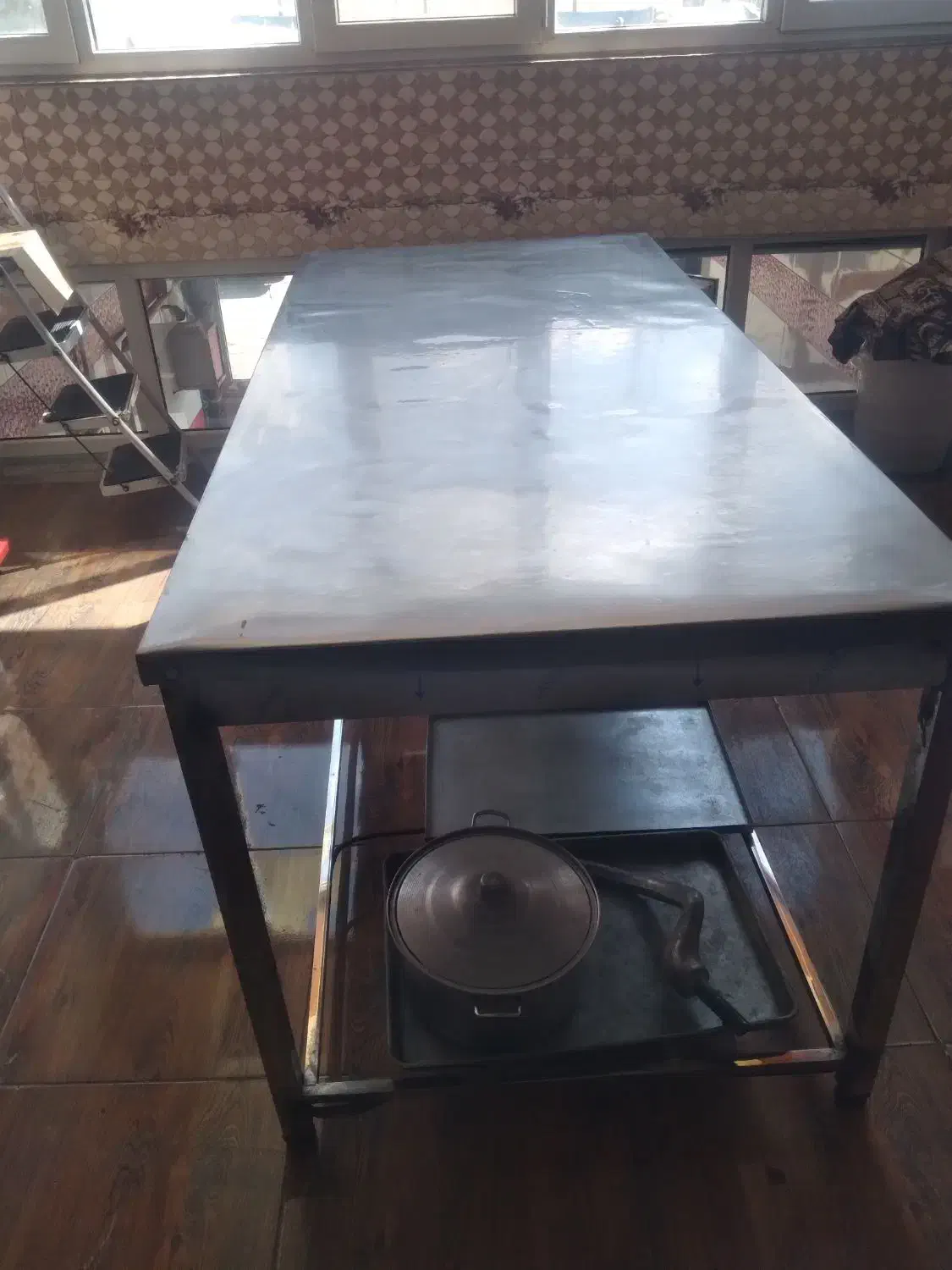 فرقنادی دیس یخچال بستنی|کافیشاپ و رستوران|تیکمه داش, |دیوار