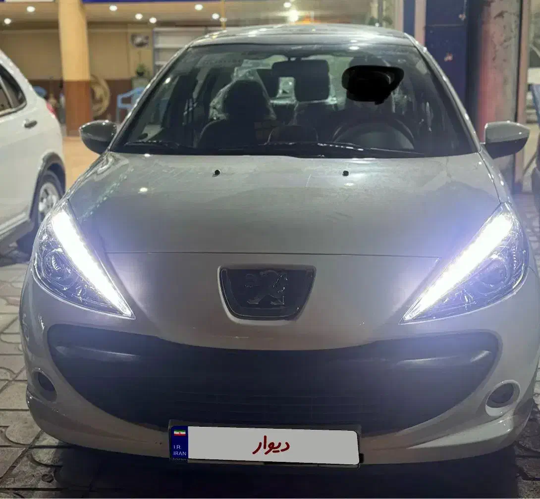 ۲۰۷ پانوراما ۱۴۰۴|خودرو سواری و وانت|شیراز, قدوسی غربی|دیوار