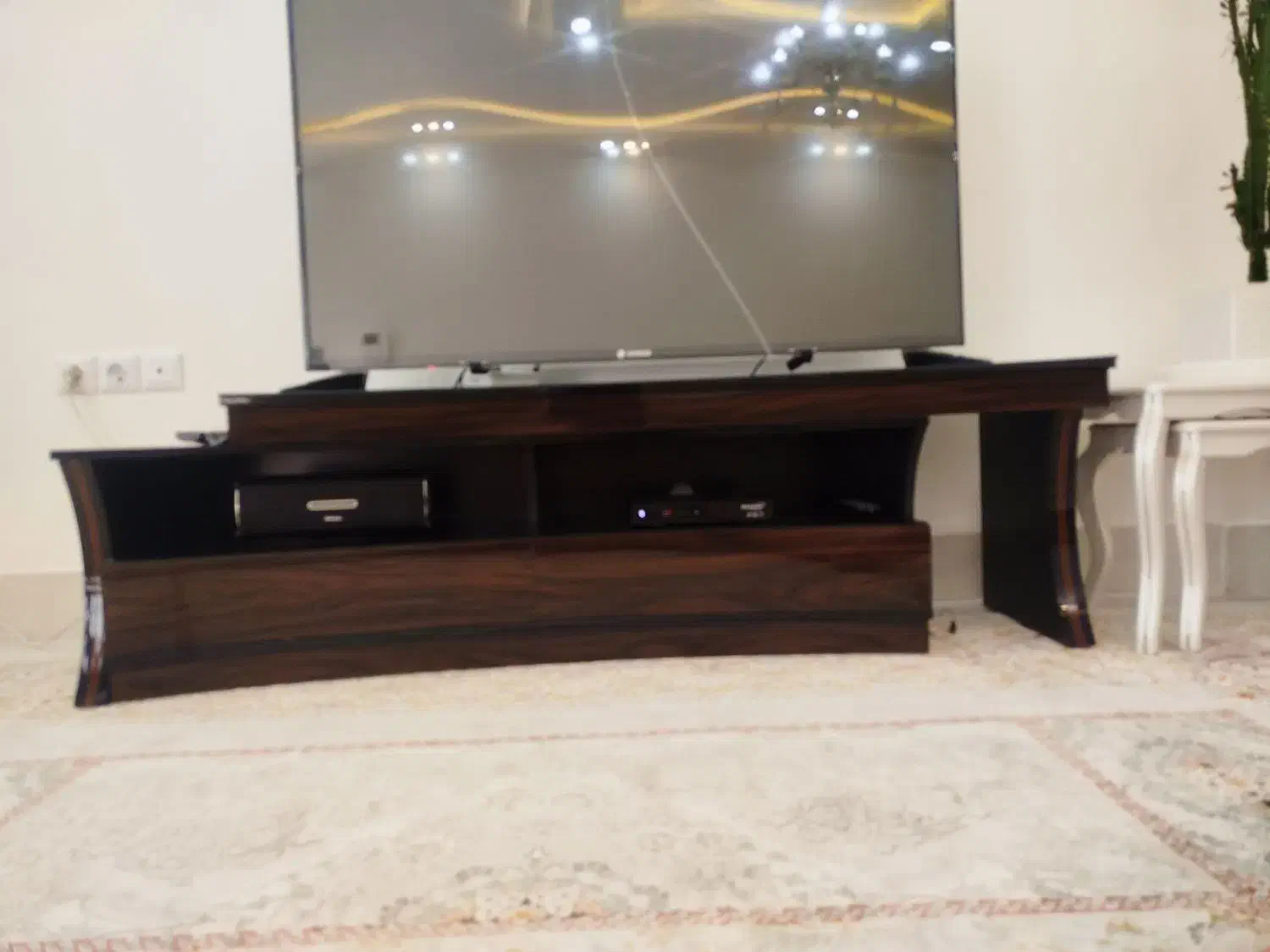 میز تلویزیون دو تیکه|میز تلویزیون|تربتحیدریه, شهرک ولیعصر|دیوار