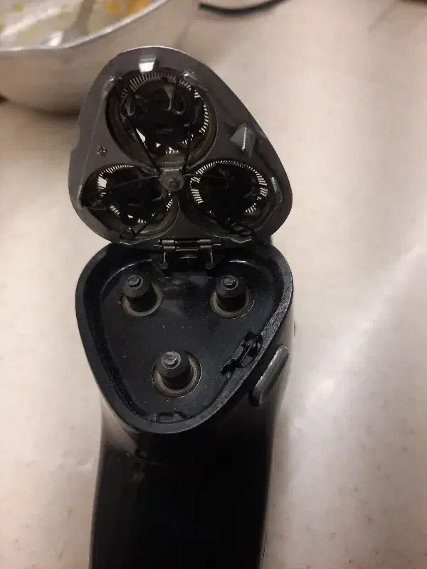 ریش تراش|آرایشی، بهداشتی، درمانی|مشهد, دانشجو|دیوار