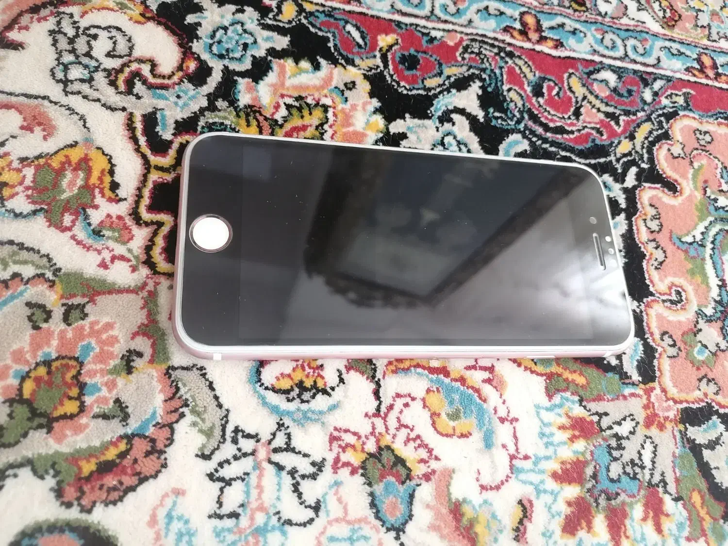 آیفون 6s رزگلد در حد نو|موبایل|شیراز, شهرک گلدشت حافظ‎|دیوار