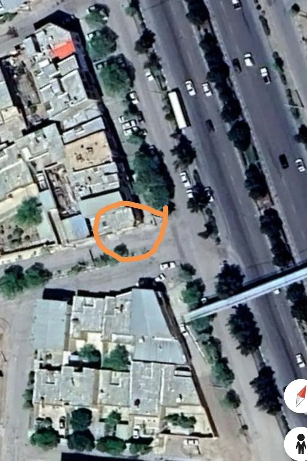 اجاره مغازه تجاری جنب نمایشگاها ماشین|اجارهٔ مغازه و غرفه|کرمان, |دیوار