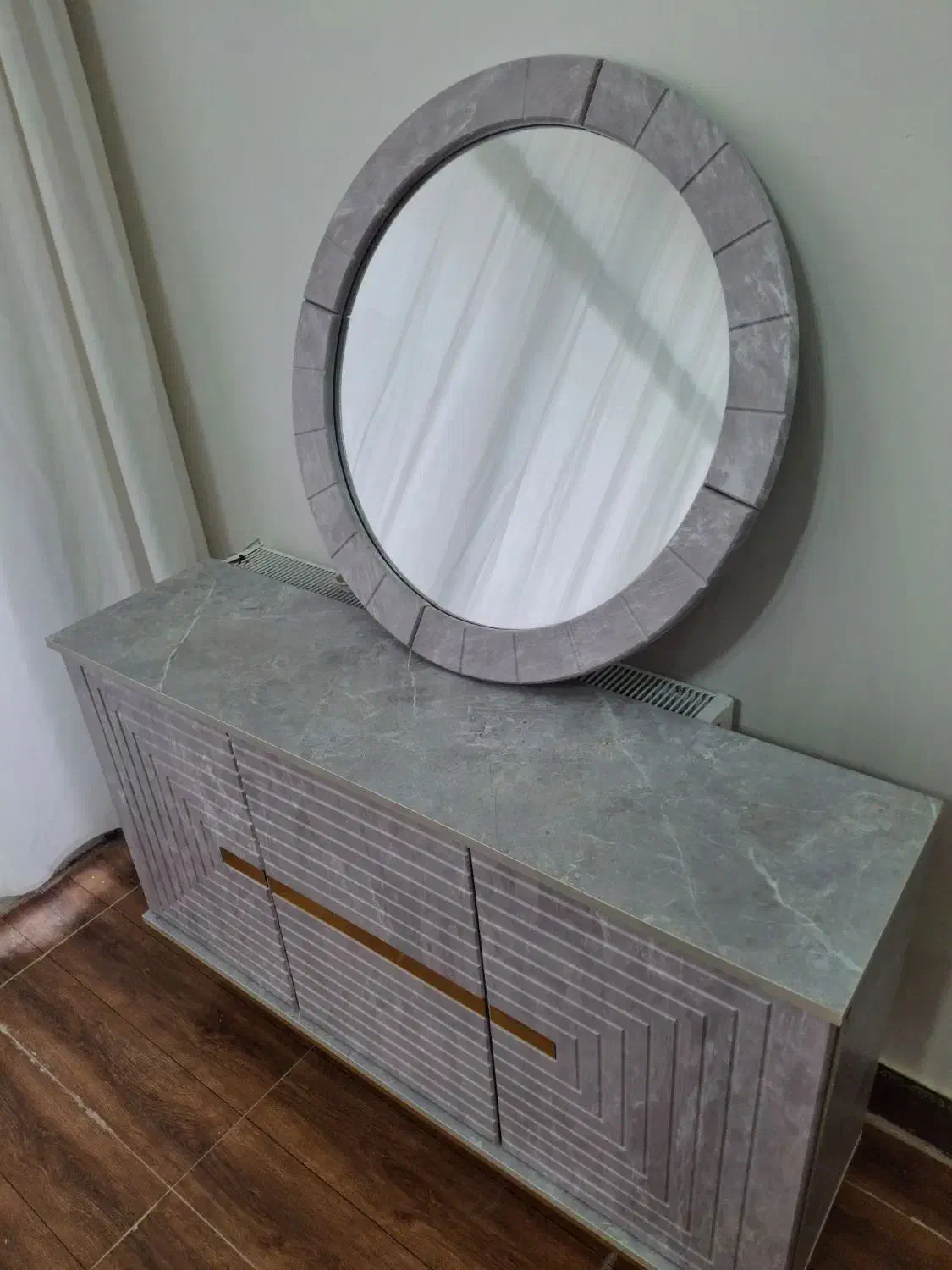 آینه و کنسول ، میز تلویزیون ( TV )|بوفه، ویترین، کنسول|مبارکه, |دیوار