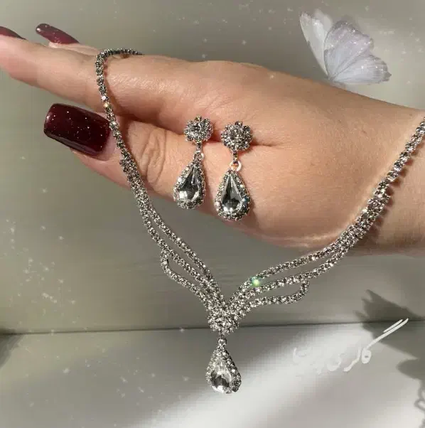 گوشواره آنجلیا خارجی،ساعت نقره‌ای و نیم ست مجلسی|زیورآلات و اکسسوری|میناب, |دیوار