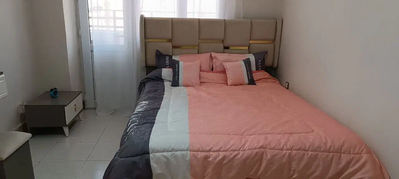 فروش فوری سرویس کامل تخت خواب فقط۱۰ میلیون نو|تخت و سرویس خواب|میانه, |دیوار