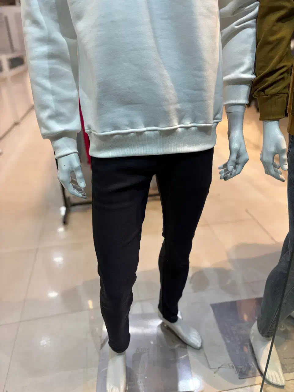 مانکن مردانه|فروشگاه و مغازه|سبزوار, کاشفی شمالی (دادگستری)|دیوار