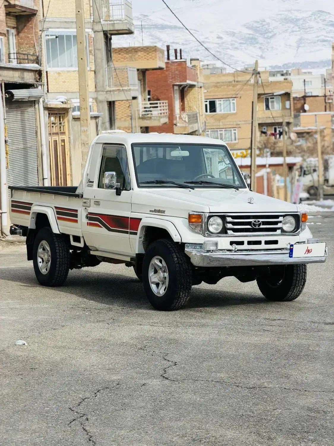 وانت لندکروز ۴/۵مدل ۲۰۰۱|خودرو سواری و وانت|سقز, |دیوار