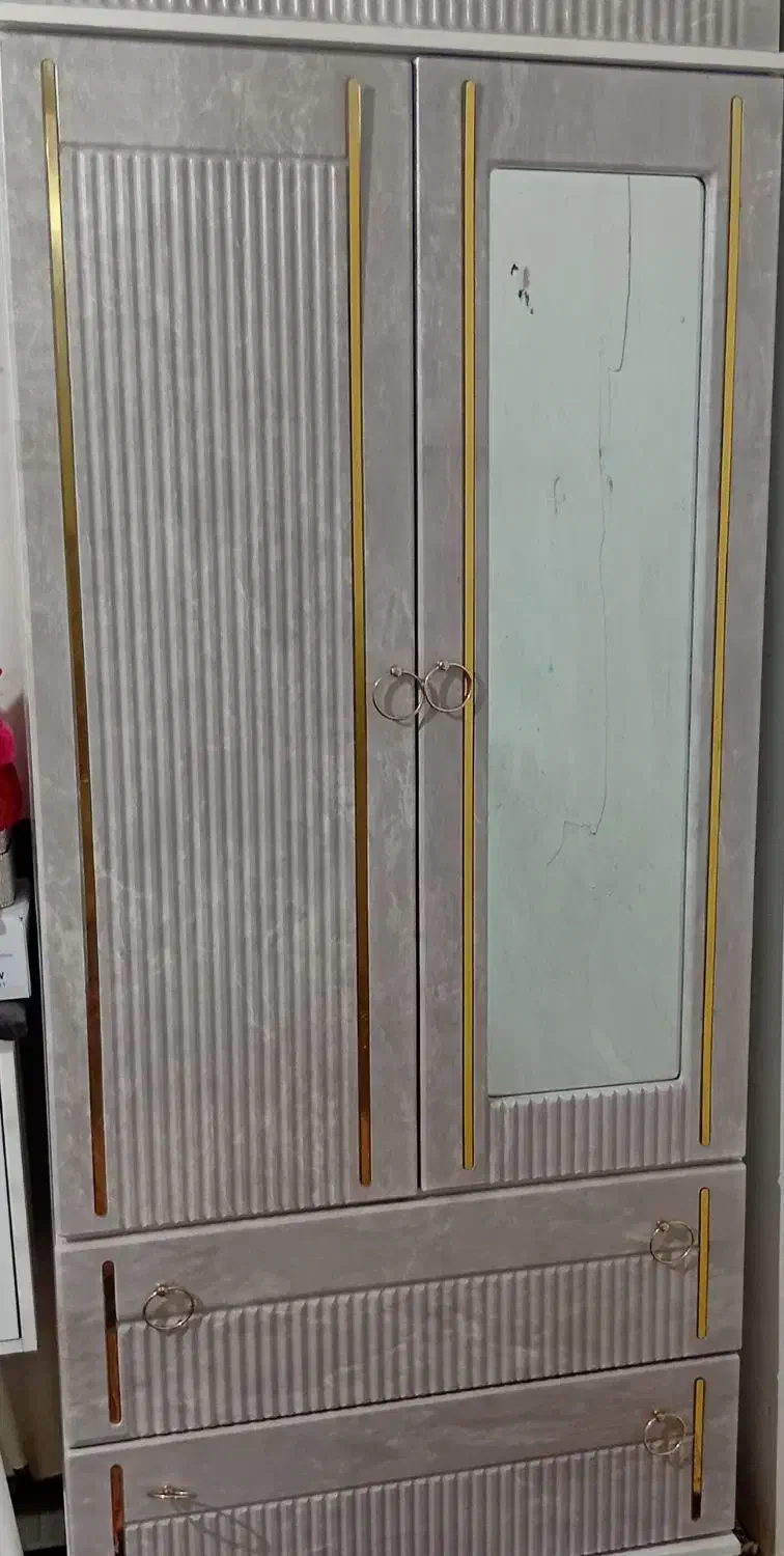 کمد دلاور|جاکفشی، کمد، دراور|تربت جام, خیرآباد|دیوار