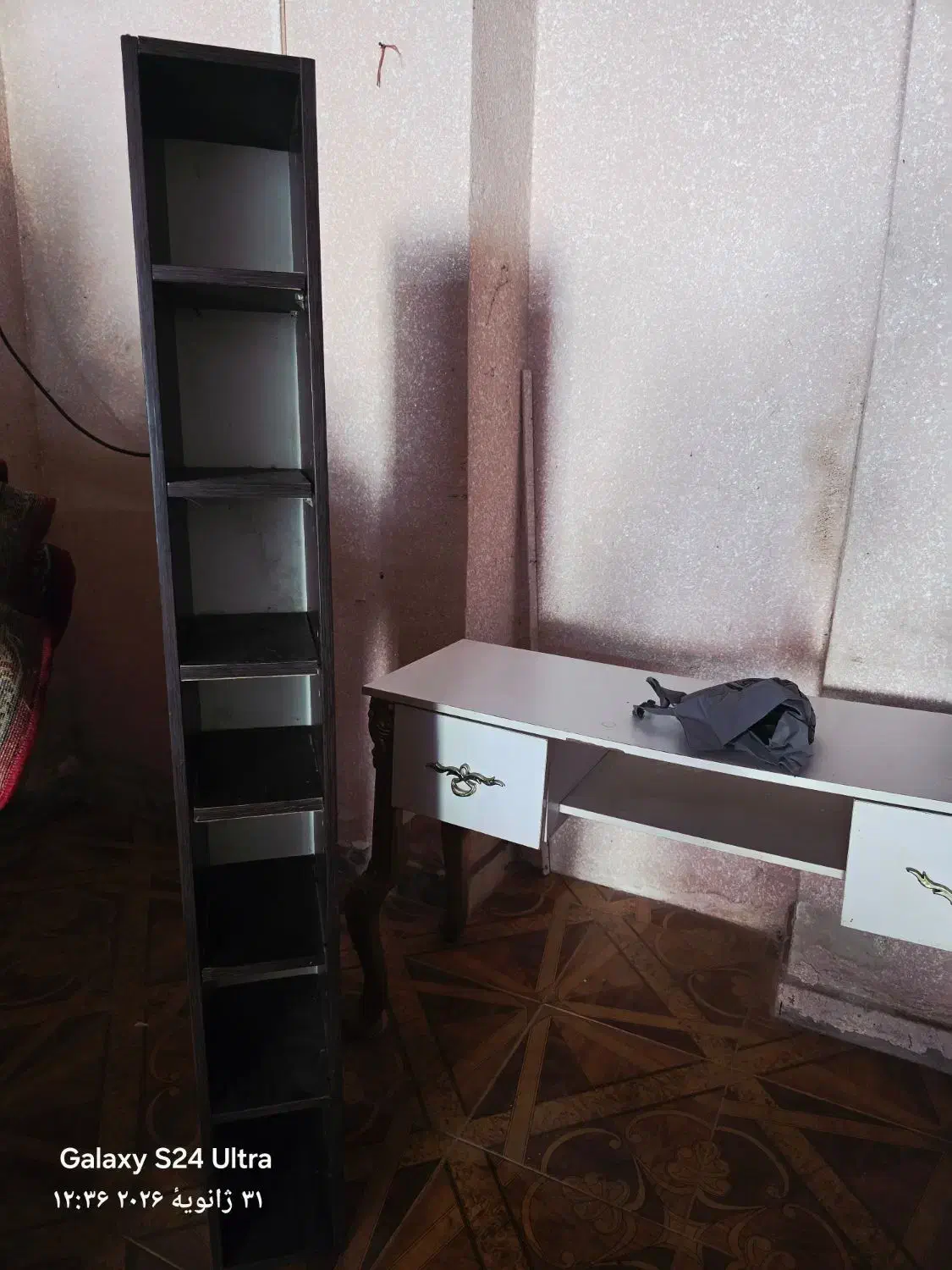 میز ناخن|آرایشگاه و سالنهای زیبایی|رشت, سلیمانداراب|دیوار