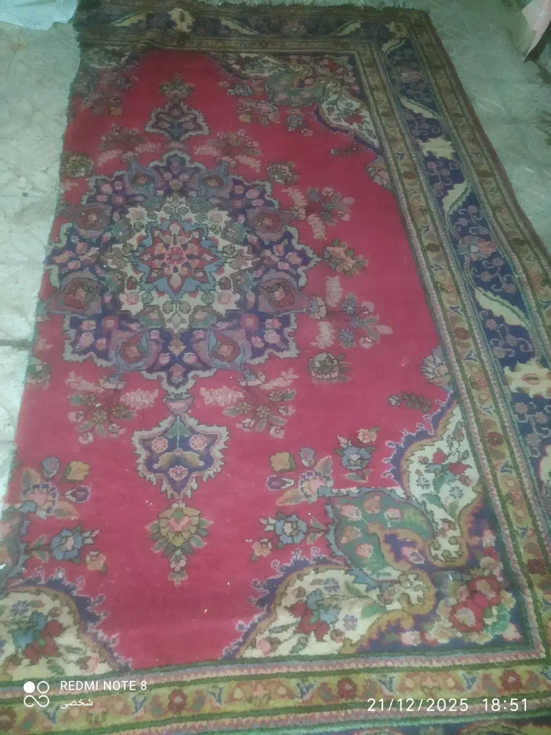 یک فرش دستباف تبریزی|فرش|شیراز, فرگاز|دیوار