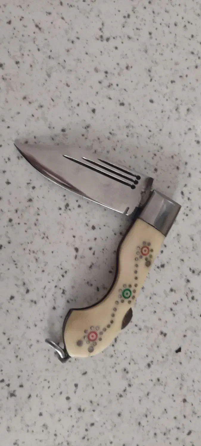 چاقو بابا|کلکسیون اشیاء عتیقه|بوکان, |دیوار