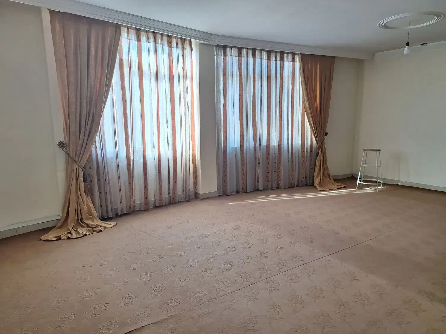 اجاره ی منزل مسکونی ب۲|اجارهٔ آپارتمان|فولادشهر, B2|دیوار