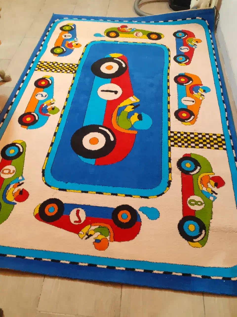 فرش اتاق کودک سالم|فرش|اصفهان, ملک‌شهر|دیوار