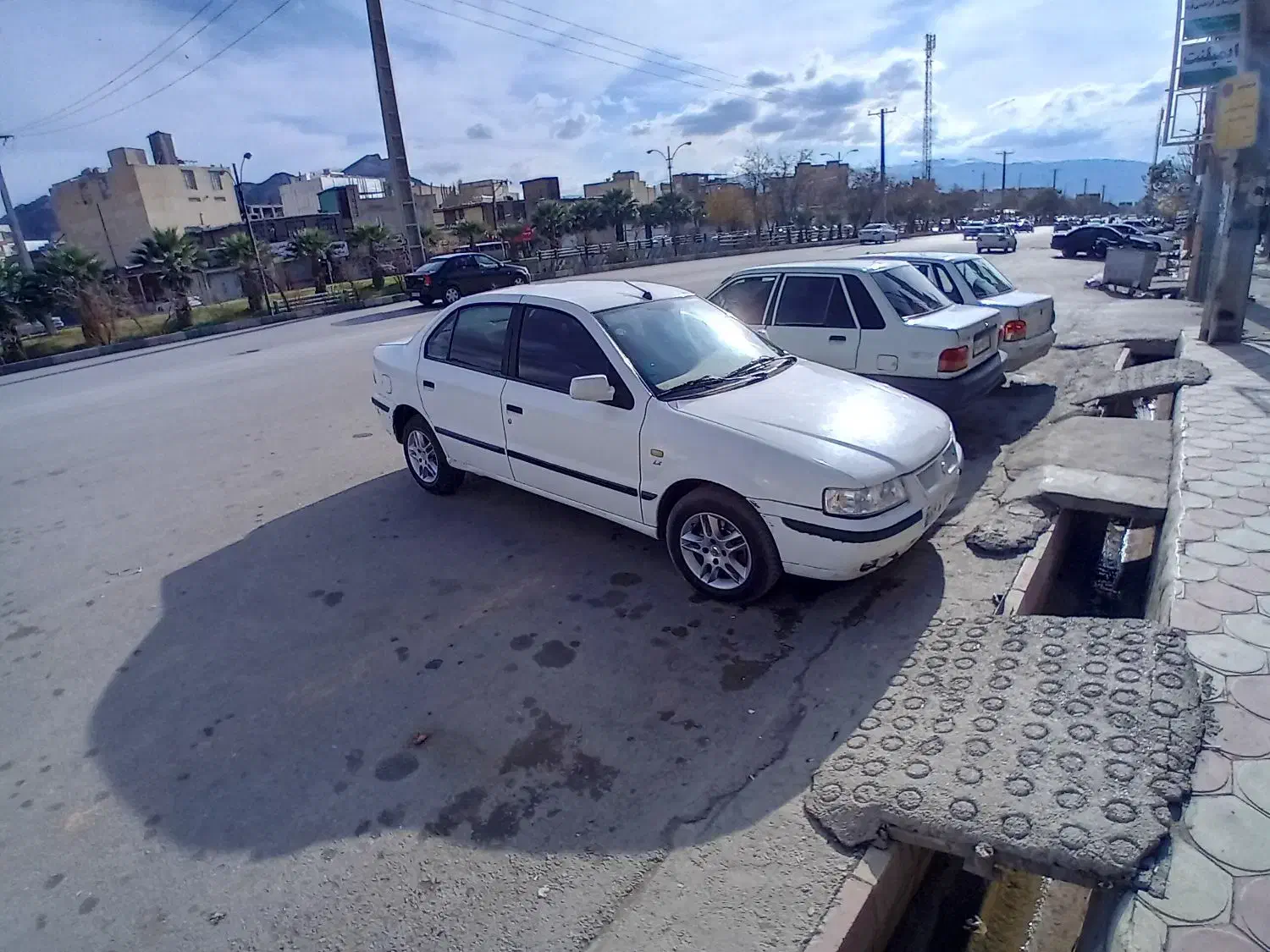 فروش سمند ال ایکس مدل ۹۲ بدونه رنگ فنی به شرط|خودرو سواری و وانت|خرم‌آباد, |دیوار