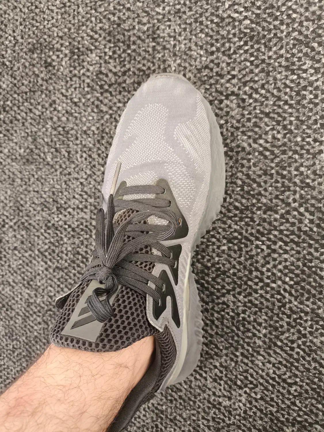 کتونی اورجینال Adidas سایز 40|کیف، کفش، کمربند|محمدیه-قزوین, |دیوار