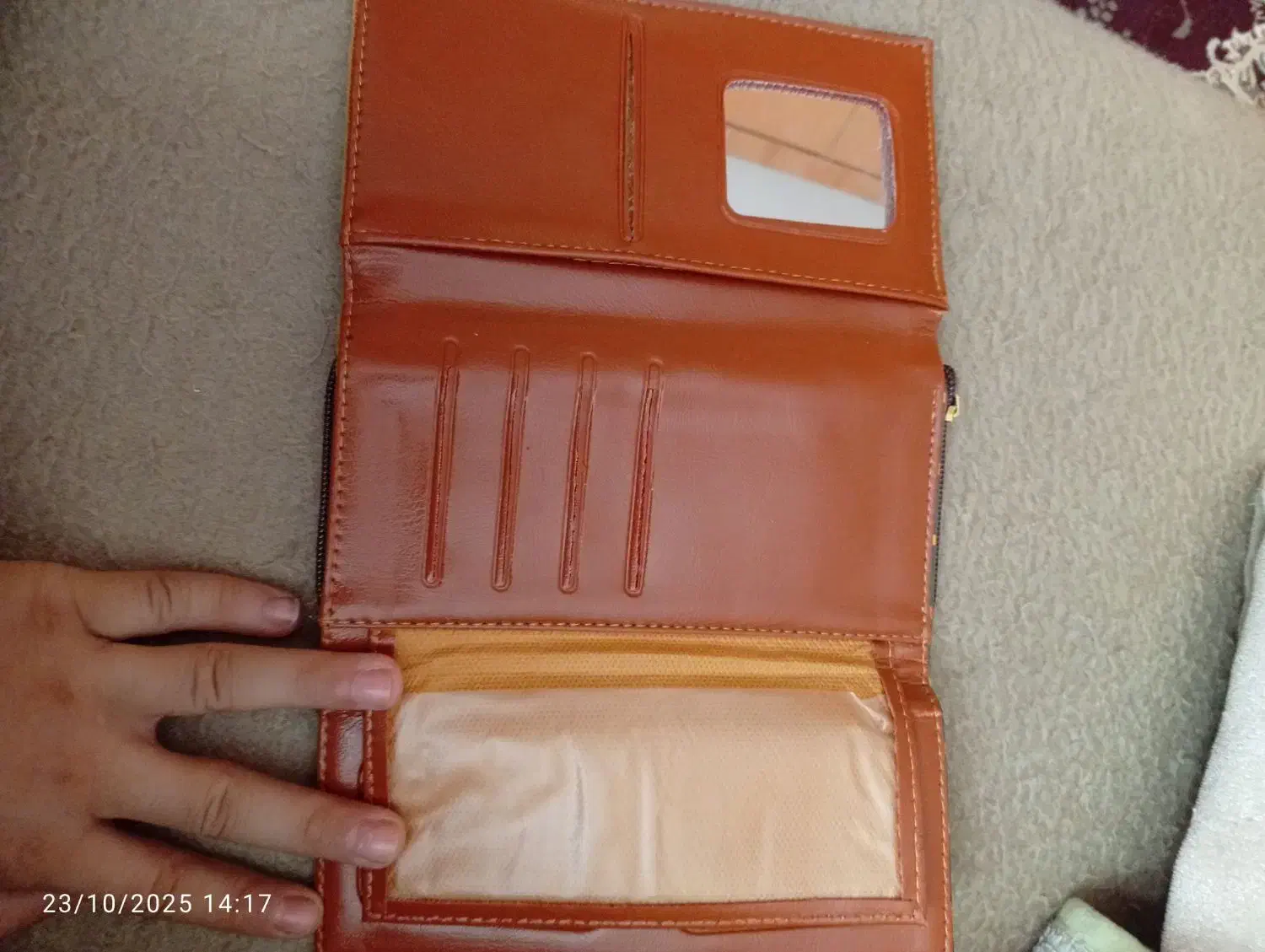 کیف سنتی|کیف، کفش، کمربند|یاسوج, |دیوار