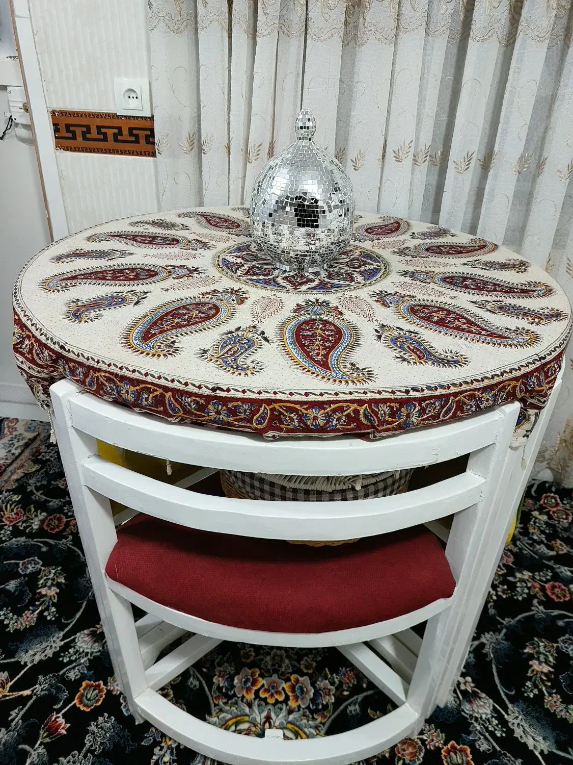 نهارخوری|میز و صندلی غذاخوری|سردشت, |دیوار