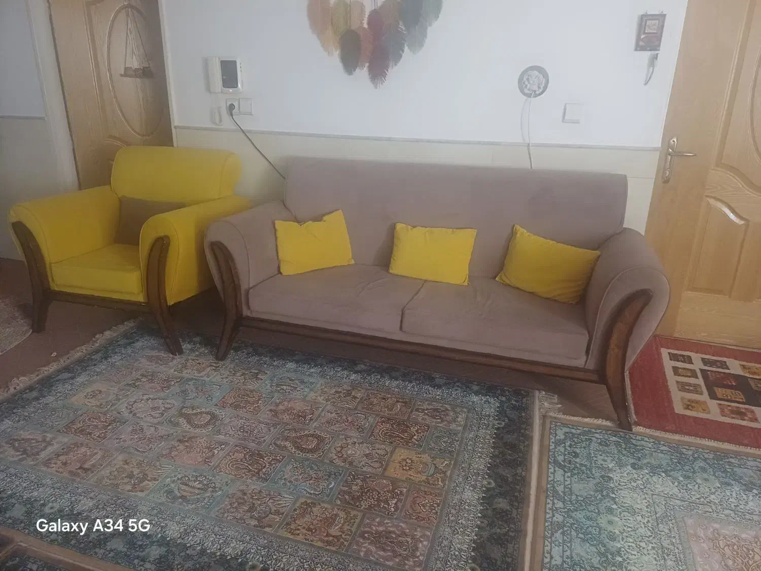 مبل راحتی|مبلمان خانگی و میز عسلی|قم, عمار یاسر|دیوار