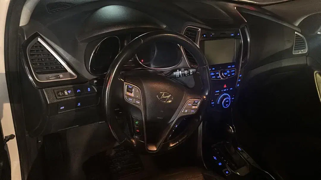 سانتافه 2015|خودرو سواری و وانت|تهران, پاسداران|دیوار