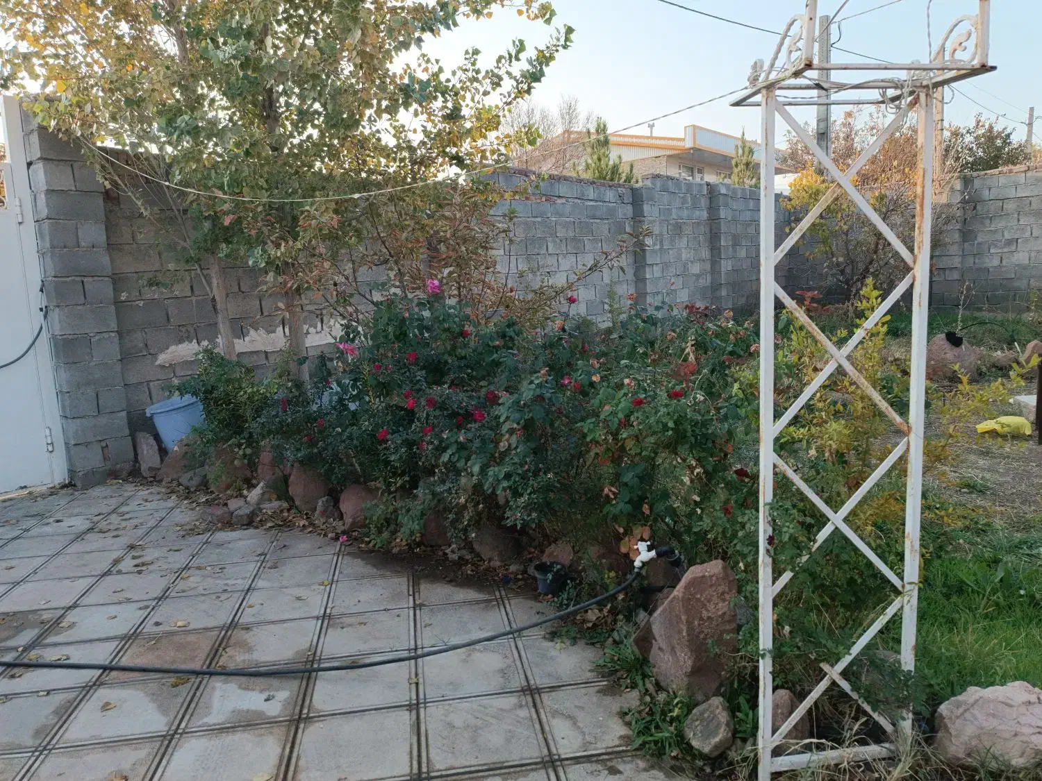 ویلا در کمپ گردشگری سد ارس|فروش خانه و ویلا|ارس, |دیوار