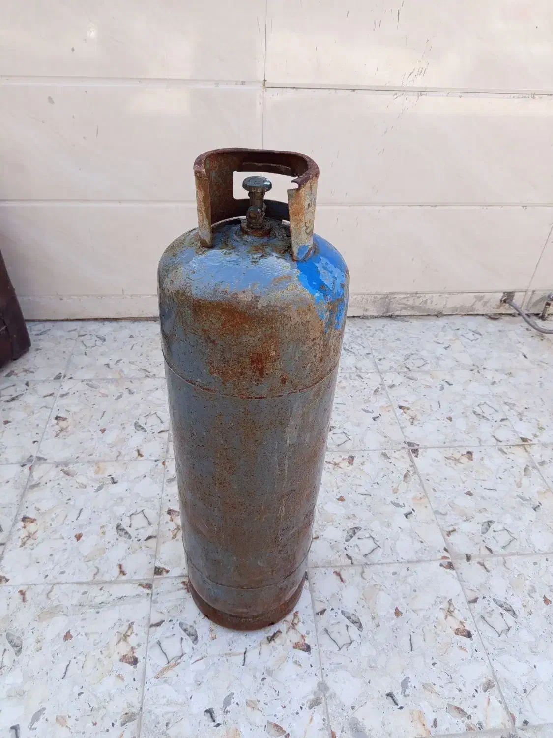 سیلندر پرسی۲۵کیلویی تمیز درحد|اجاق گاز و لوازم برقی پخت‌وپز|شادگان, |دیوار