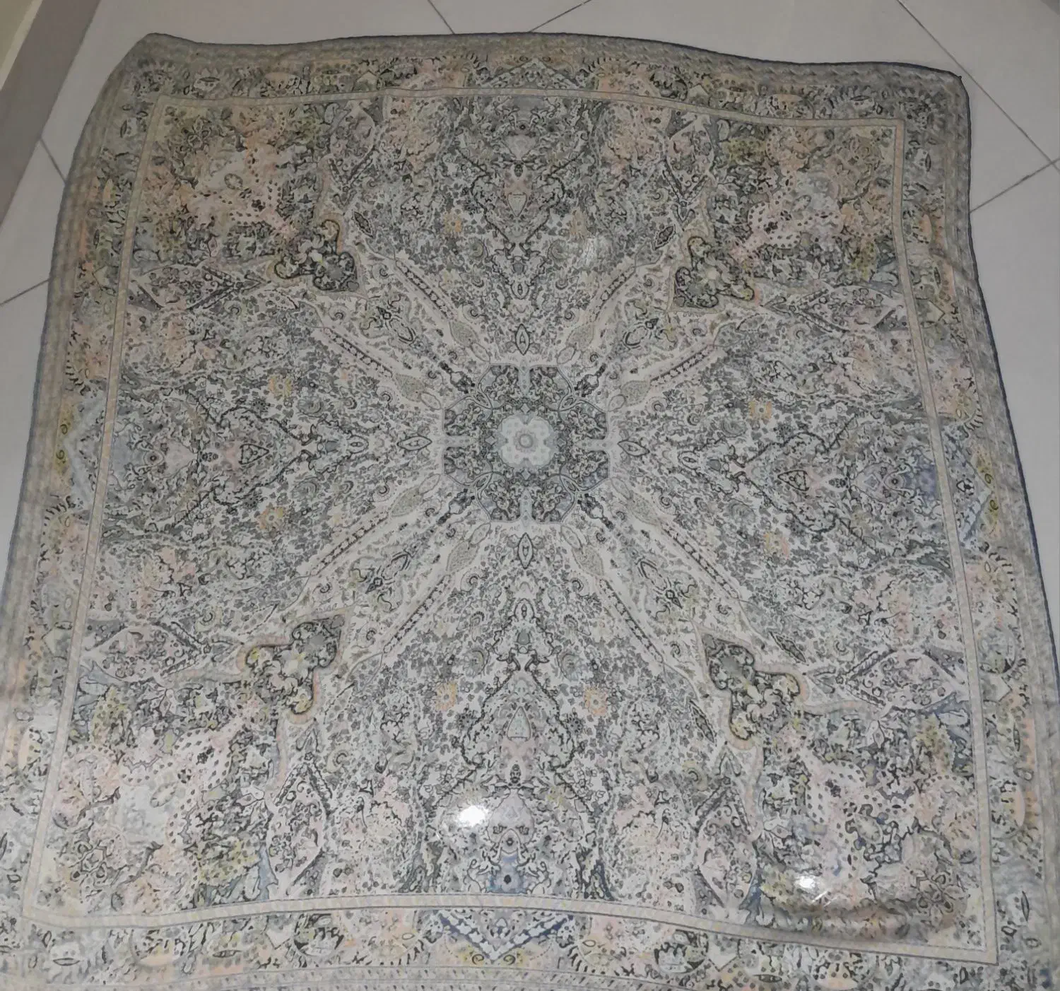 روسری وشال و چادر مشکی دوخته شده|لباس|ری, دولتآباد|دیوار