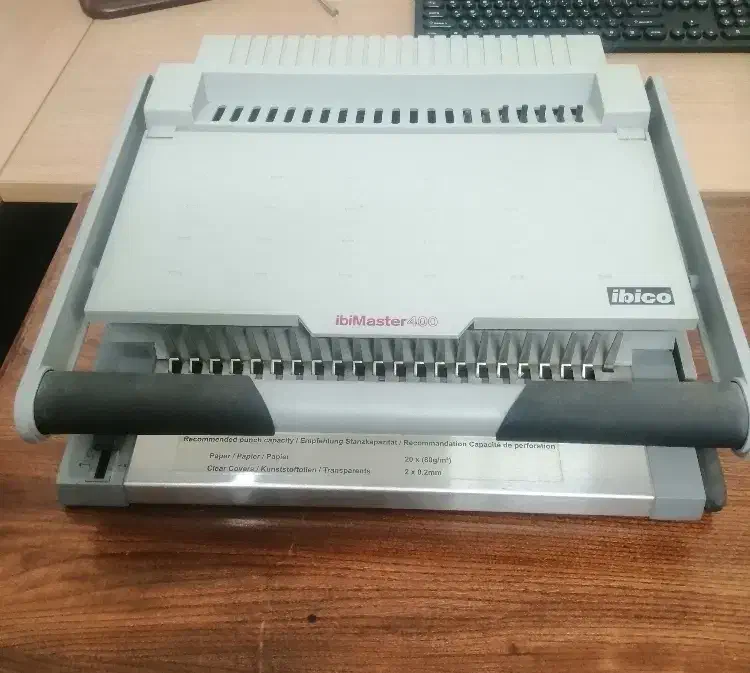 فنری زن کتاب|لوازم التحریر|زاهدان, |دیوار