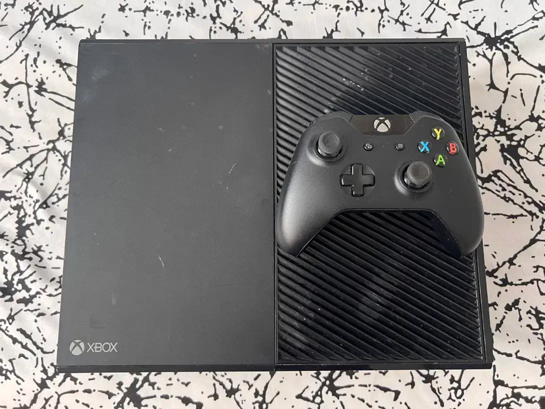 xbox one fat 1 TB|کنسول، بازی ویدئویی و آنلاین|اصفهان, باغ نگاره|دیوار