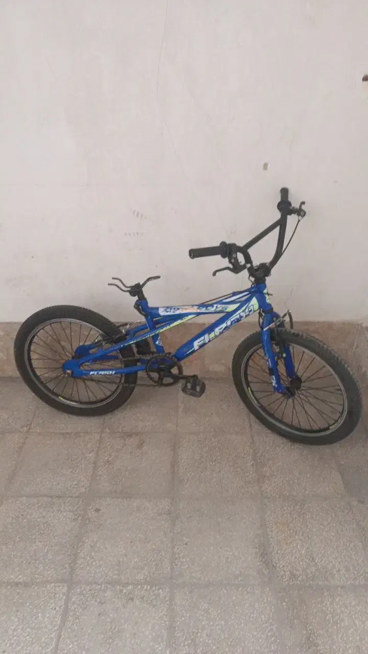 دوچرخه سایز 20|دوچرخه، اسکیت، اسکوتر|قم, پردیسان|دیوار