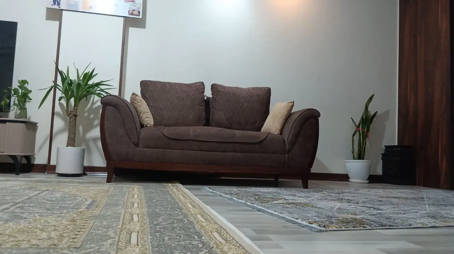 مبل 7نفره راحتی|مبلمان خانگی و میز عسلی|سبزوار, مدرس|دیوار