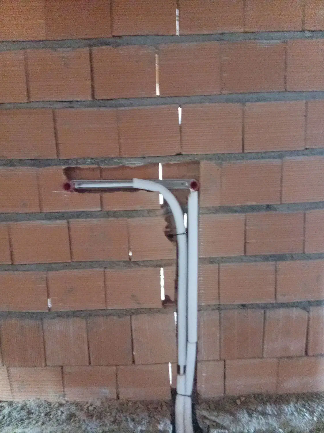 اجرای لوله کشی ساختمون|خدمات پیشه و مهارت|شیرگاه, |دیوار