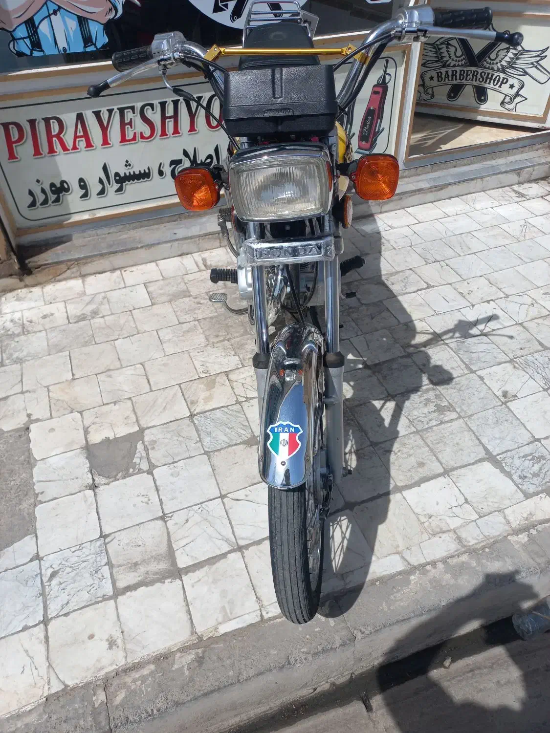 موتور سیکلت تمیزکاری مدل۱۳۸۶|موتورسیکلت|قم, ولیعصر|دیوار