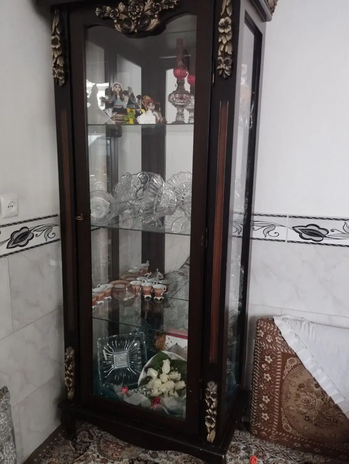 بوفه تمیز نو|بوفه، ویترین، کنسول|قرچک, قشلاق جیتو|دیوار