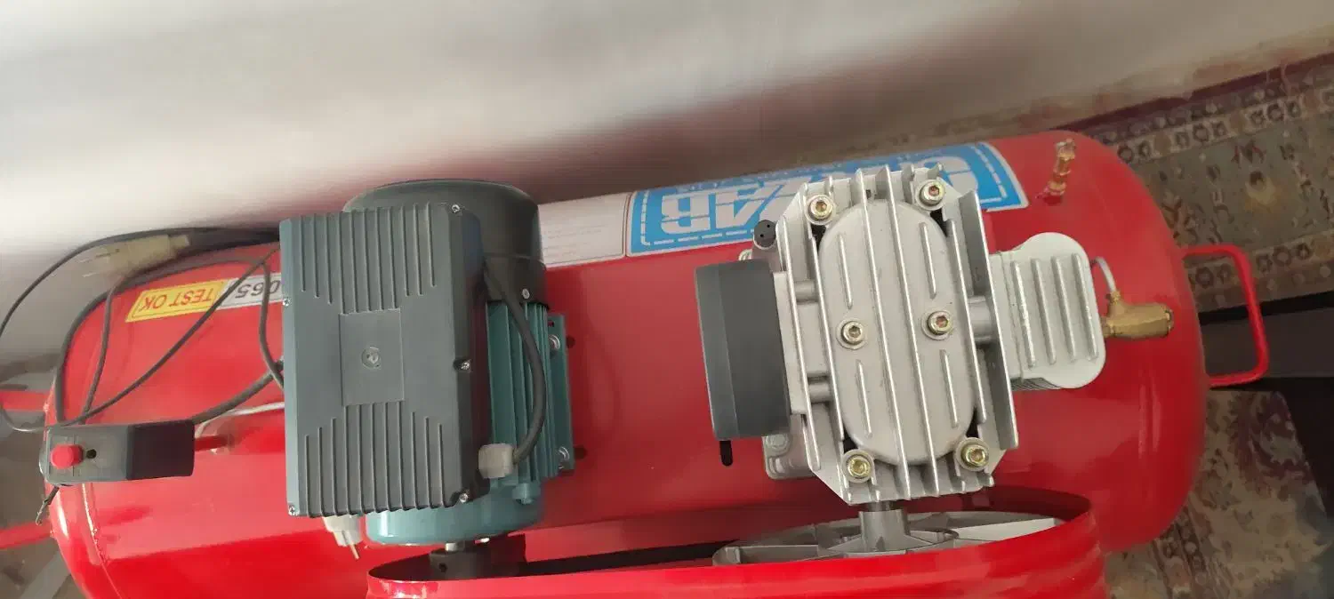 پمپ باد نو تا الان استفاده نشده.|ماشین‌آلات صنعتی|نیشابور, فردوسی جنوبی|دیوار