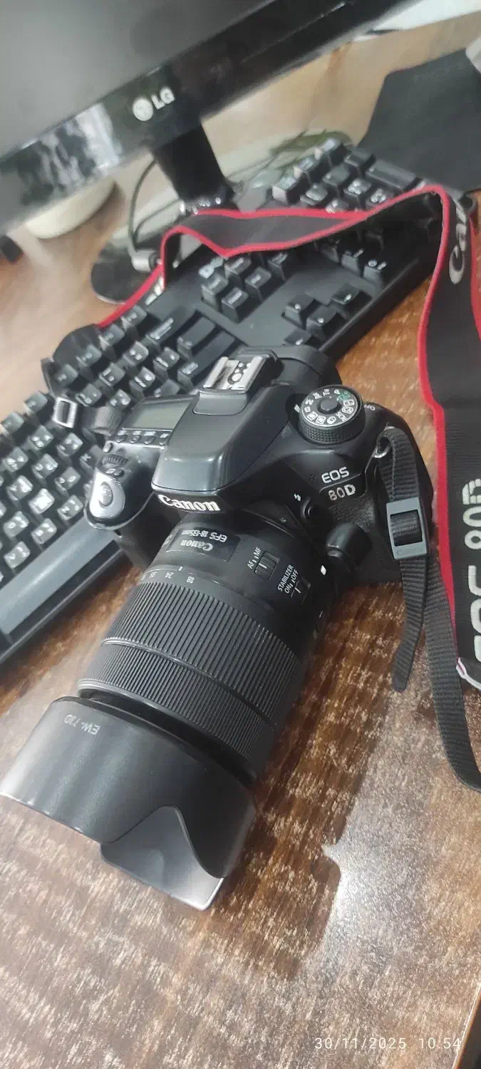 دوربین کنون ۸۰d  با لنز ۱۸ـ۱۳۵(تولید محتوا)|دوربین عکاسی و فیلم‌برداری|بوکان, |دیوار