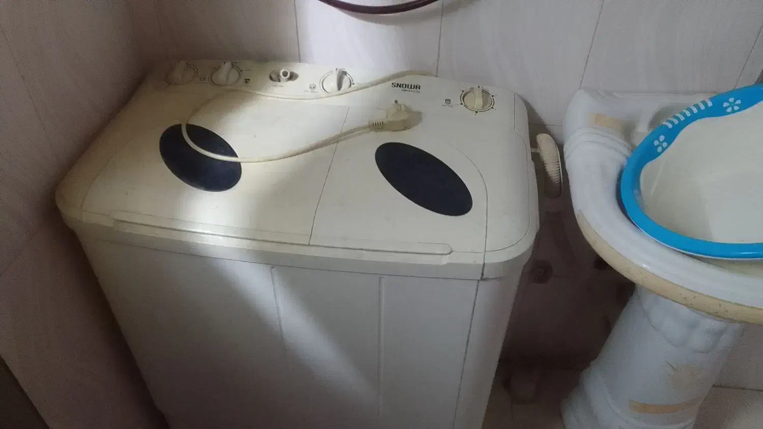 ماشین لباسشویی درحدنو|ماشین لباسشویی و خشککن لباس|باوی, |دیوار