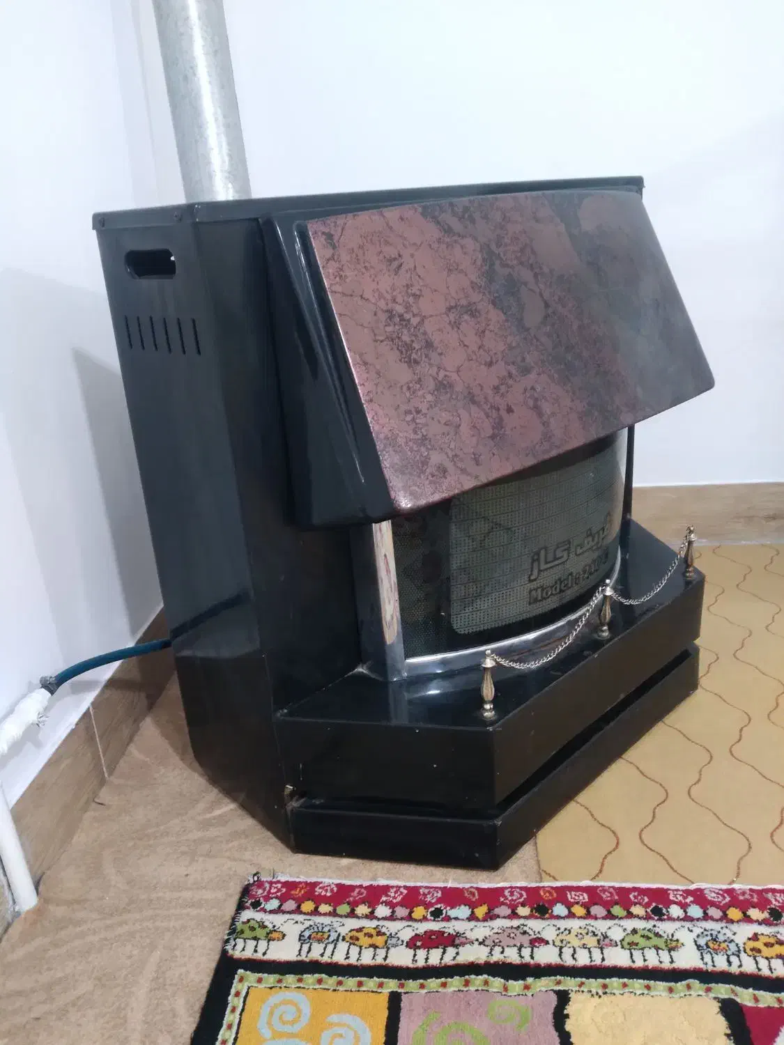 یک عدد بخاری ظریف گاز طرح شومینه کارکرده|بخاری، هیتر، شومینه|رباط‌کریم, الارد|دیوار