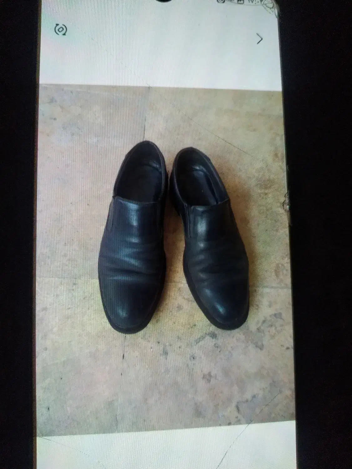 یک جفت کفش مردانه  سایز۴۰ بقیه زنانه ۳۸ و۳۹|کیف، کفش، کمربند|قم, بنیاد|دیوار